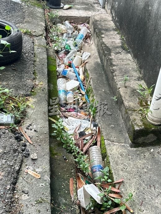 （古城封面主文）爱极乐选区旧花园沟渠久未提升 有者甚至30年未提升恐影响排水