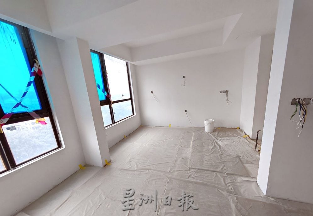 （供星洲网）NS芙蓉/Arena Residences公寓顺利封顶 花城综合体育中心5合1发展概念将成形