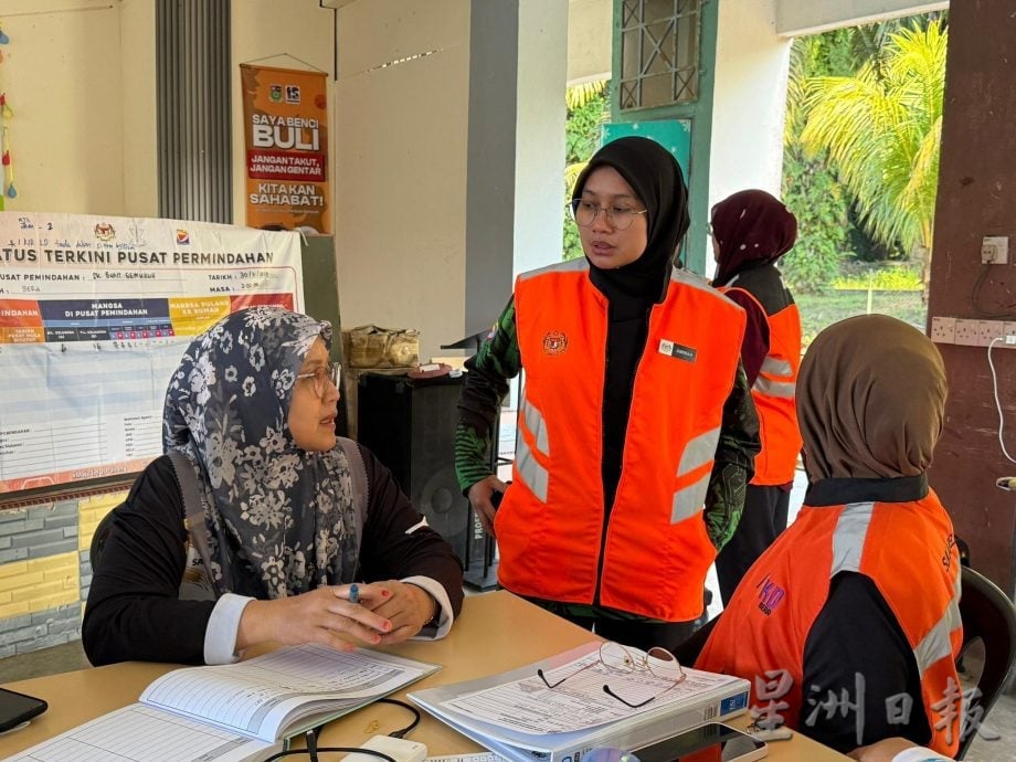 东：天气放晴百乐4疏散中心关闭