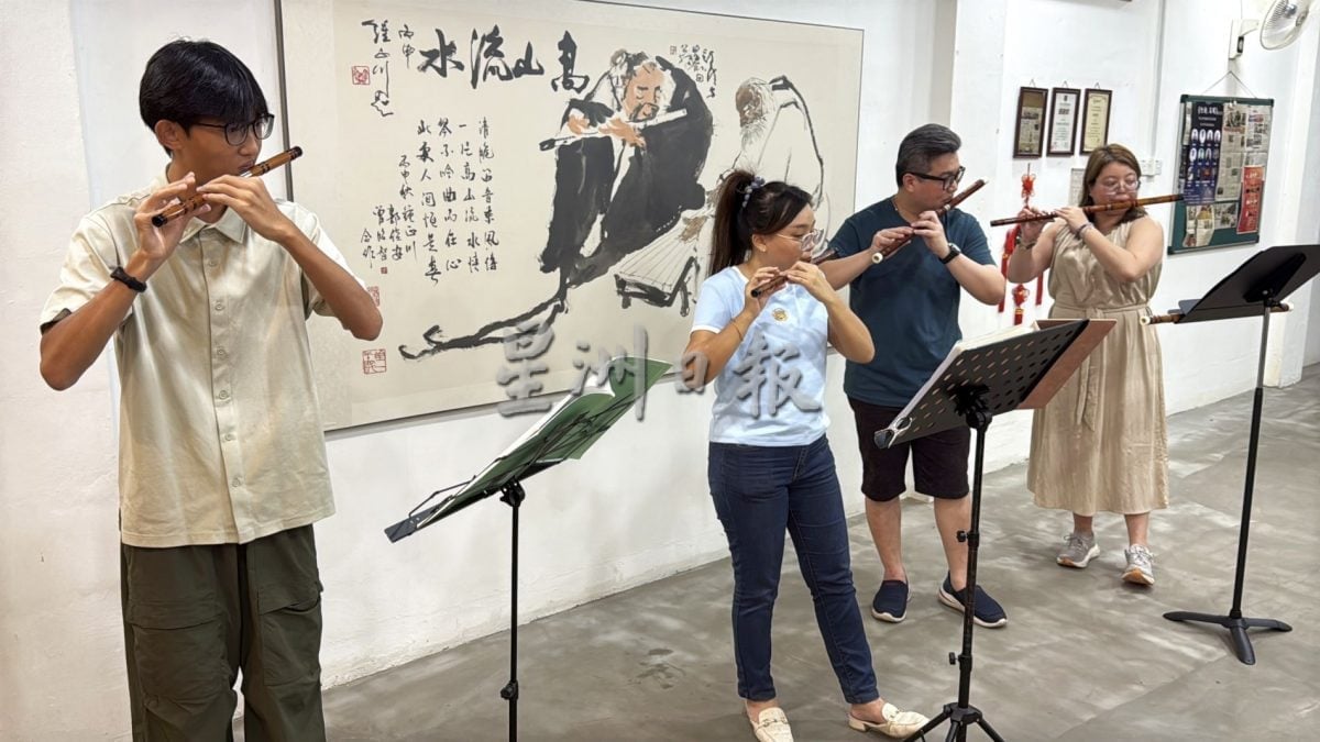 (古城第二版主文)【带你去找爱】:对笛子的爱