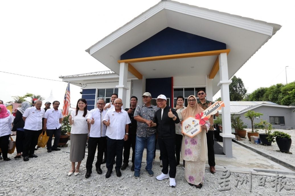 布特拉高原天然气管泄露爆炸|倪可敏 ：半年内竣工 15户灾民屋子重建完毕