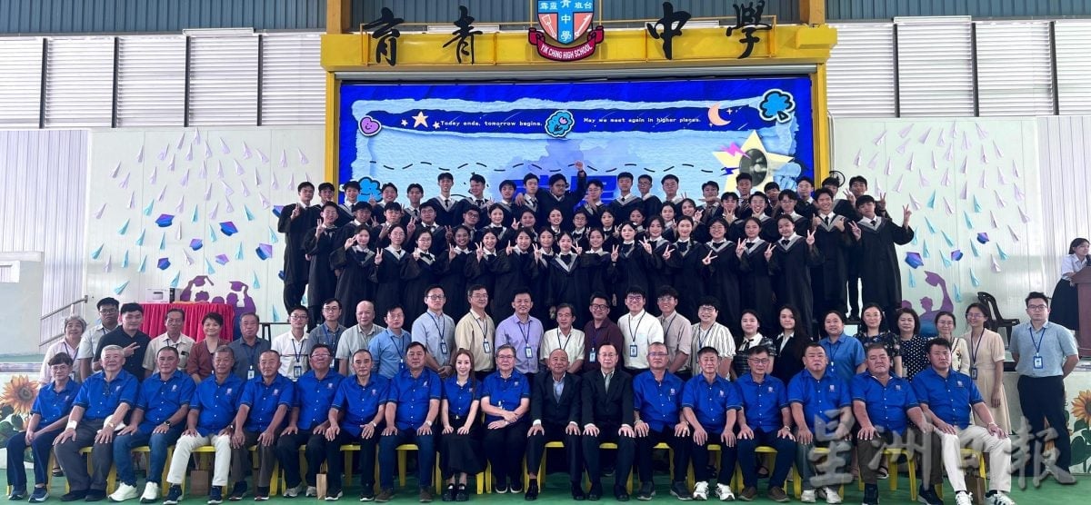 郑孝川：政府应考虑恢复考试制度 挽救每况愈下水平