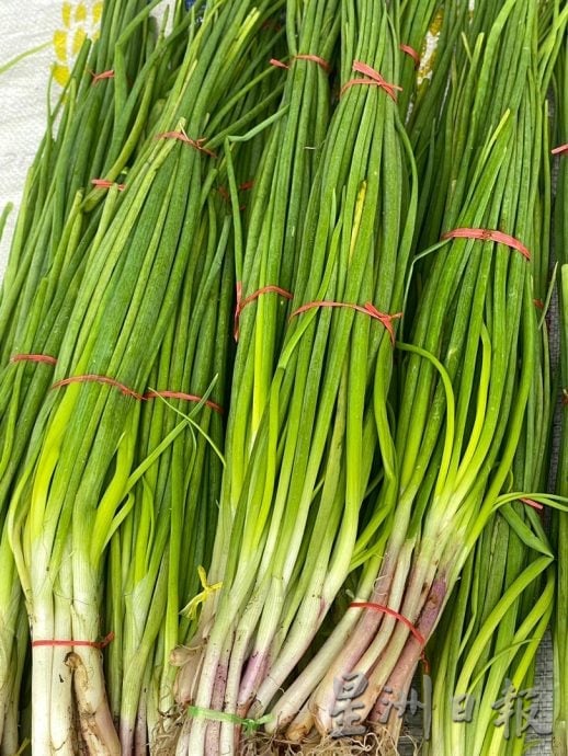 雨季致收成减 菜价“一飞冲天”