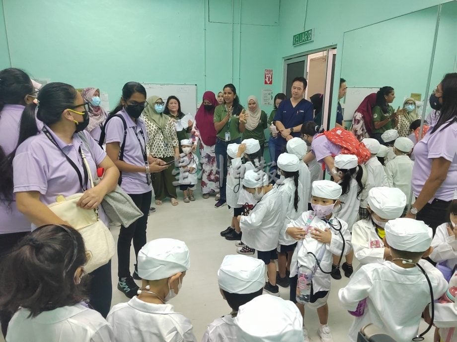 “小小实习医生” 走进森华专科医院　开启趣味医疗体验之旅