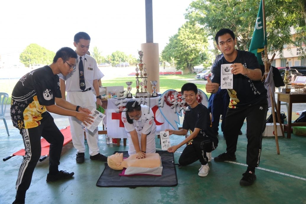 崇华华中入选全国STI100计划 成霹重点STEM发展学校