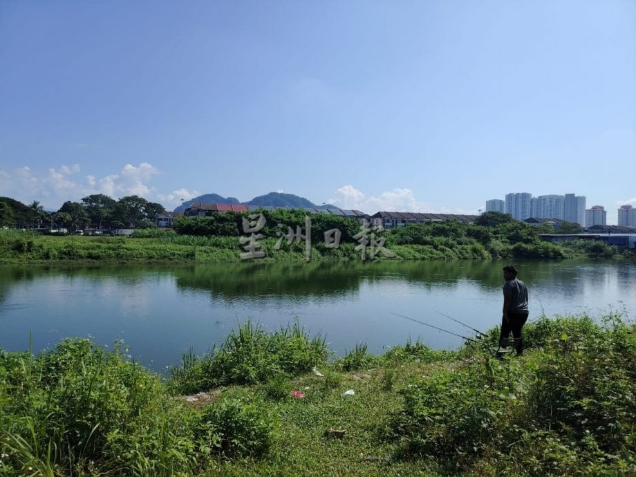 大都会/垂钓矿湖胜地沦为弃湖 惹来蚊虫毒蛇 大煞风景