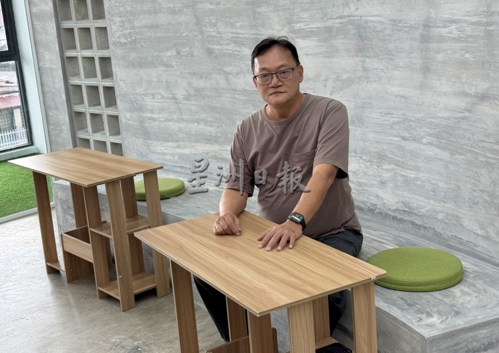 (古城第三版主文)电子图书馆成学生热门学习基地·累计近千人次使用