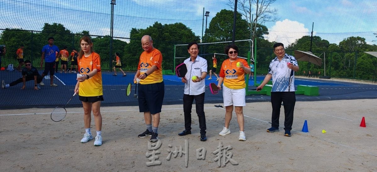 新山中总青商团首办 400人踊跃参与运动嘉年华