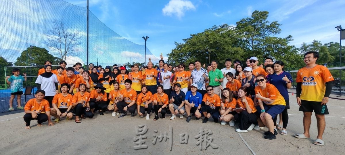 新山中总青商团首办 400人踊跃参与运动嘉年华