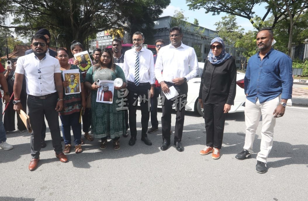 甲榴莲洞葛3名男子击毙案|3名家属亲赴武吉阿曼交“死亡录音”促查