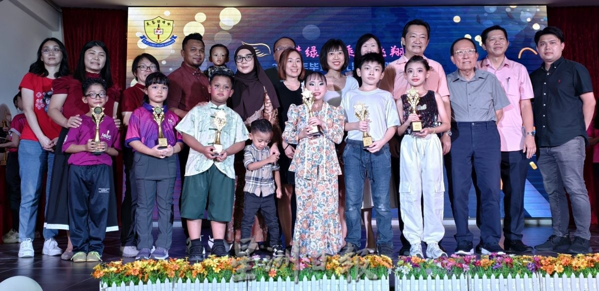 绿峰岭华小迁校6年迎来历史性一刻 首批“完整六年级生”顺利毕业！