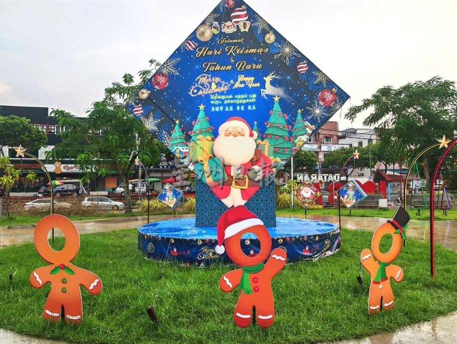 星角摄/圣诞气息满溢，罗白广场打造打卡热点迎佳节