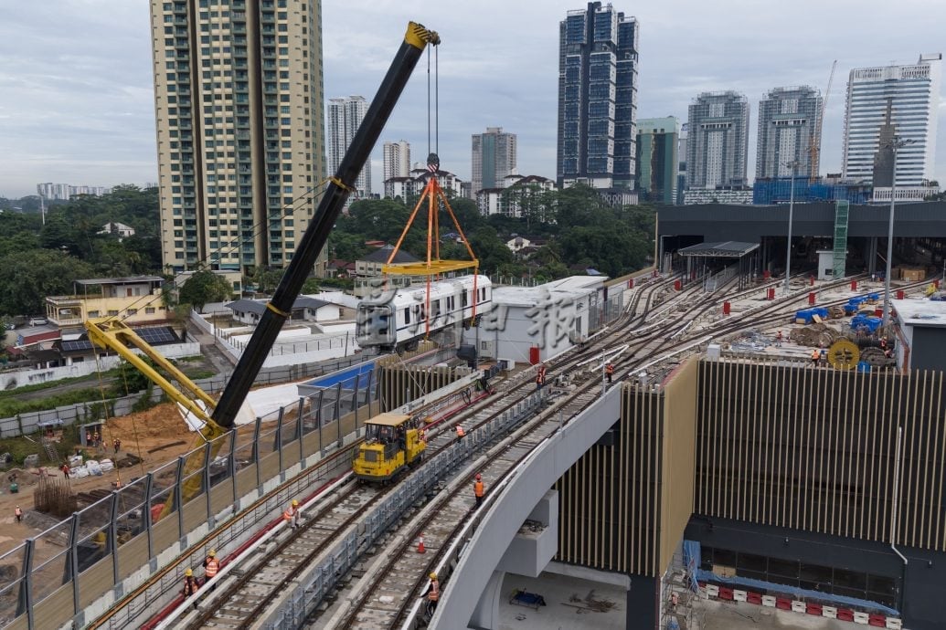 星角摄/RTS第四列车进站测试