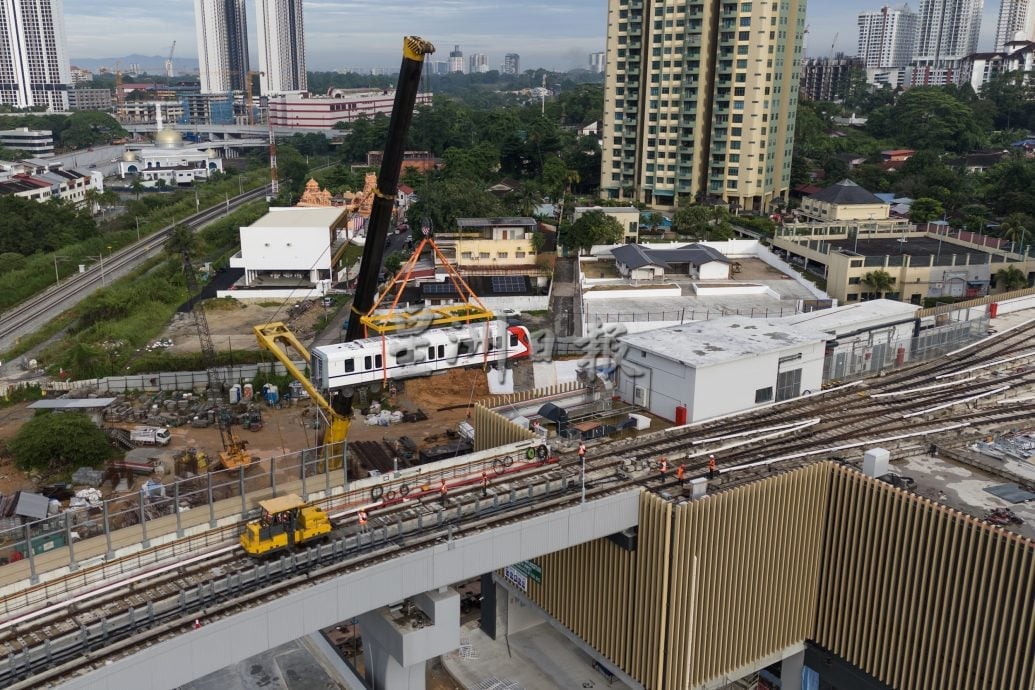 星角摄/RTS第四列车进站测试