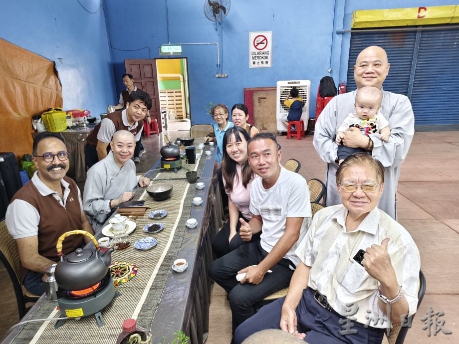 东：善导寺健康嘉年华凝聚善念 梁耀雯：携手共建有爱社区