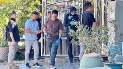 邻居争执华男疑掏“假枪”威胁 警到场确认：是真枪！