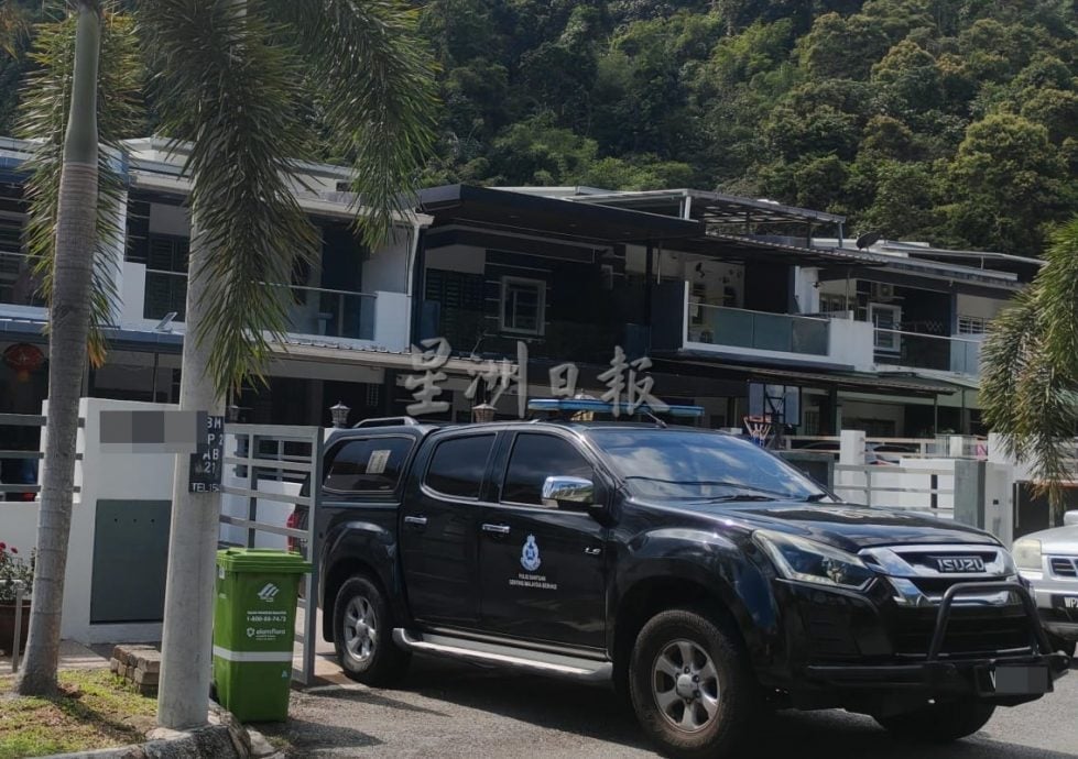 东:(已签发)富裕花园住家进贼致伤女事主 警方快速逮捕21岁嫌犯