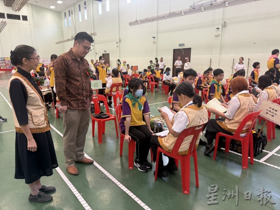 怡第17届状元经典诵读评鉴 157人“考状元”,最小3岁,最老74岁