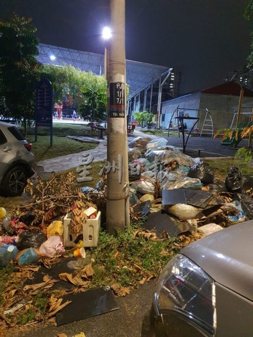 ME03主文-大都会/非法垃圾站华丽转身变警亭/5图