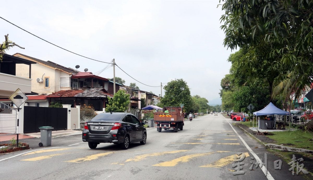 供星洲网/珍珠园“天才”路拱引路拱密集话题 市议员：居民要求才会增设