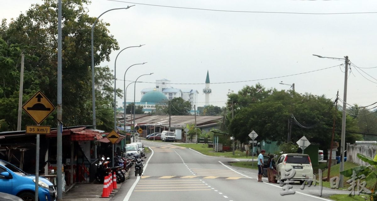 供星洲网/珍珠园“天才”路拱引路拱密集话题 市议员：居民要求才会增设