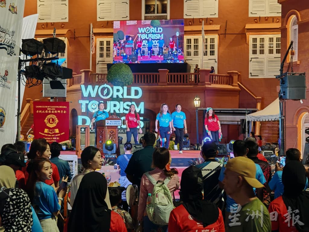 (古城封面主文)阿都拉勿夫:2026年推“马六甲夜生活2.0”,传统服饰参与可免费参观旅游景点