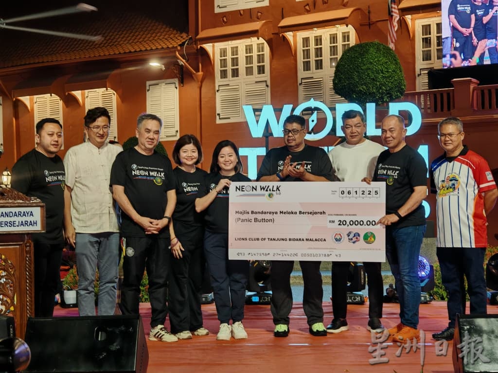 (古城封面主文)阿都拉勿夫:2026年推“马六甲夜生活2.0”,传统服饰参与可免费参观旅游景点