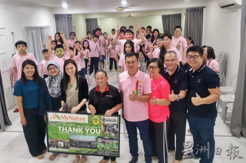 供星洲网/丹A华小勇走校外庆儿童节 创意艺术、农耕体验乐翻天