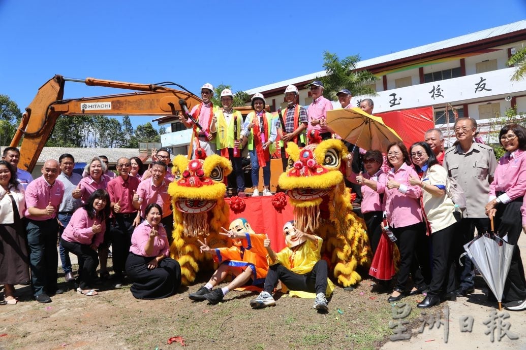 黄胜全:有盖篮球场尚欠50余万