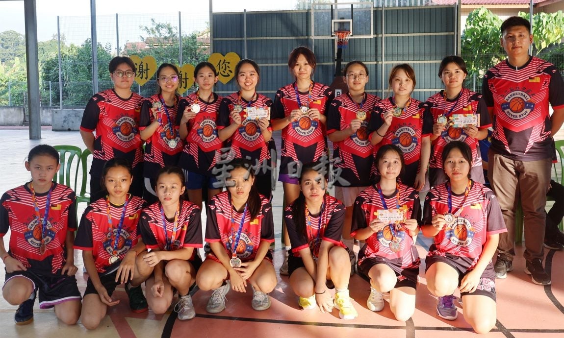 NS庇朥/ “森州篮球争霸赛”顺利落幕，LT CPNCRETE、比橘泥及roticanai勇夺冠军宝座。