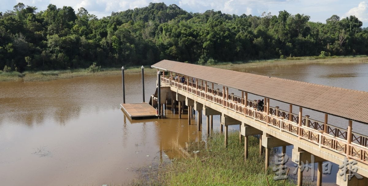 梁耀雯：珍尼湖度假村虽未重开，不影响当地旅游活动。
