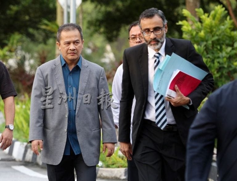 忽然提控5年前案件 阿兹曼：为转移更大政治案焦点