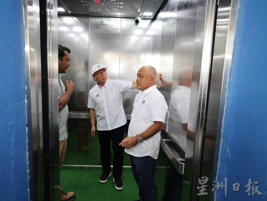 **已签发**柔:封面:主文:房地部房屋维修计划开展 柔今年获510万批18工程