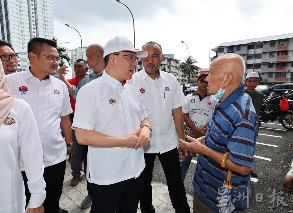 **已签发**柔:封面:主文:房地部房屋维修计划开展 柔今年获510万批18工程