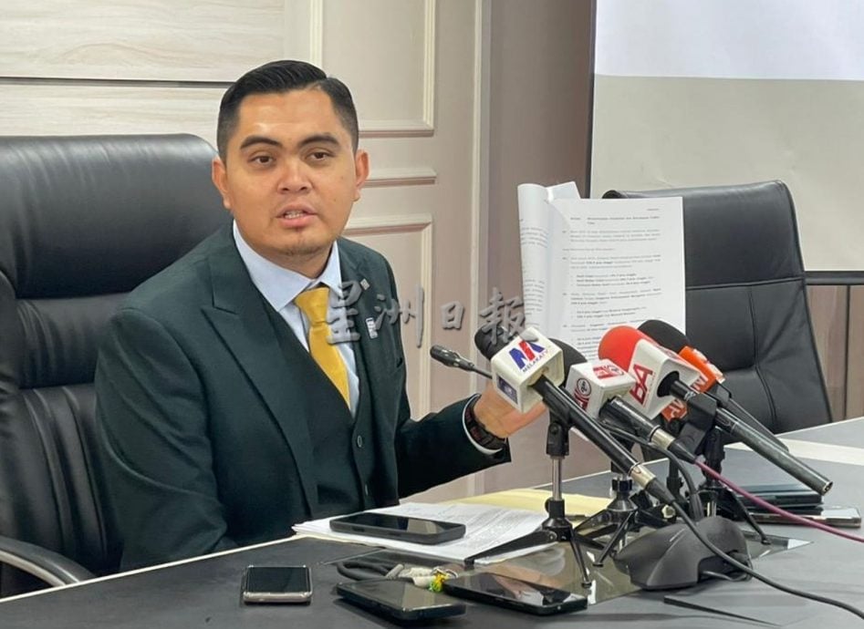 (古城版)州议会-州议会-阿克马揶揄反对党,“连预算案都看不懂,妄想执政”