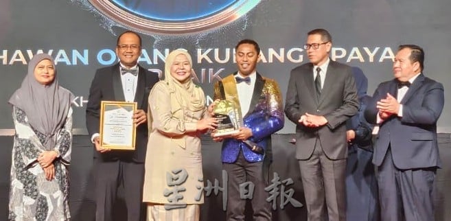 沙拉尼：霹餐饮旅游等数领域具潜力 企业家应强化自己