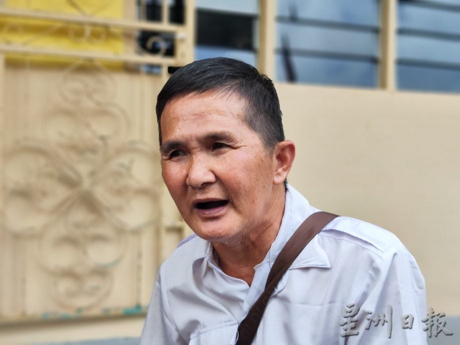 **已签发**柔:第二版头:士姑来百顺组屋列危楼 居民苦守老屋盼“一屋换一屋”