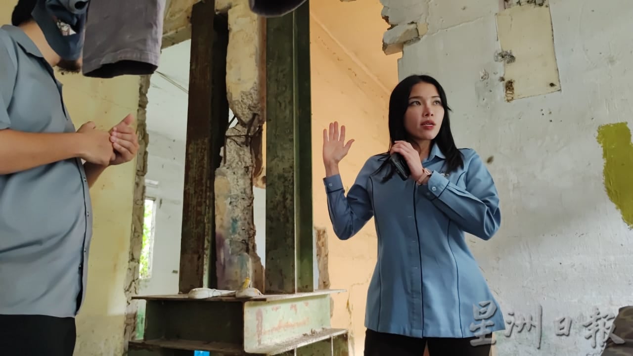 **已签发**柔:第二版头:士姑来百顺组屋列危楼 居民苦守老屋盼“一屋换一屋”