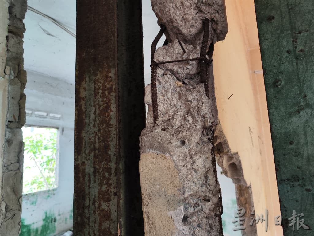 **已签发**柔:第二版头:士姑来百顺组屋列危楼 居民苦守老屋盼“一屋换一屋”