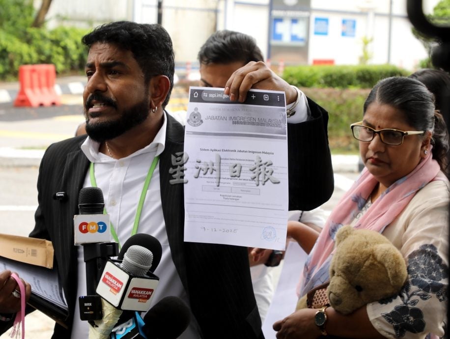 苦寻16年终见警队一哥　英迪拉望警方告知女儿下落