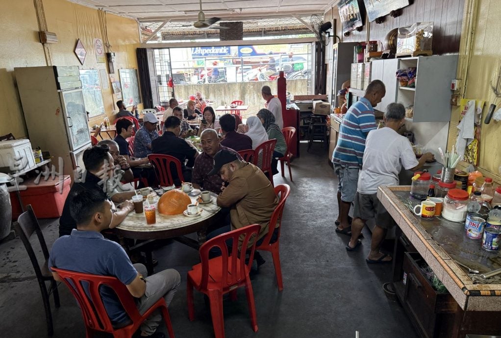 (古城第二版主文)【带你去找爱】:传统咖啡店的爱