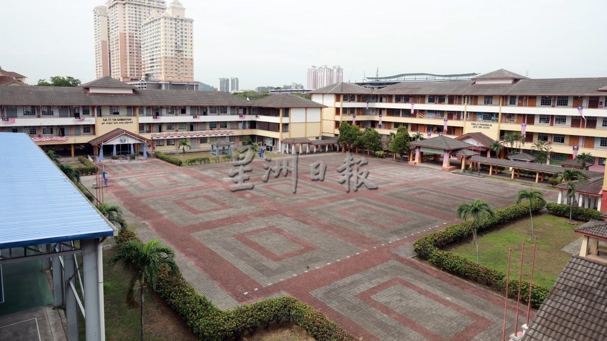 新闻专题∕2.被淡忘的宏愿学校:团结的真谛