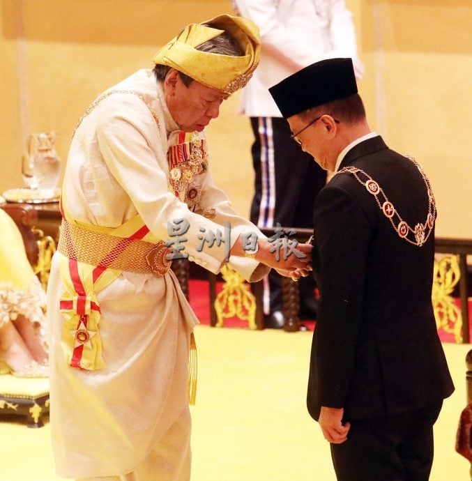 全国/雪州苏丹沙拉弗丁80岁华诞