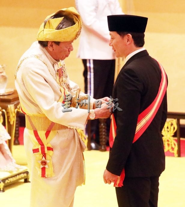 全国/雪州苏丹沙拉弗丁80岁华诞