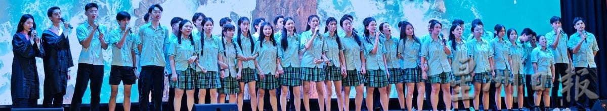 颜登逸:迎未来挑战 学生需具格局才能品德