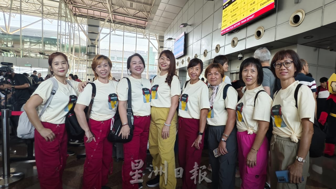 ETS新山往返吉隆坡通车 迎首批乘客