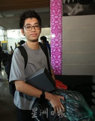 ETS新山往返吉隆坡通车 迎首批乘客