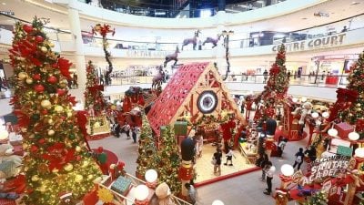 又到圣诞 灯亮 歌响