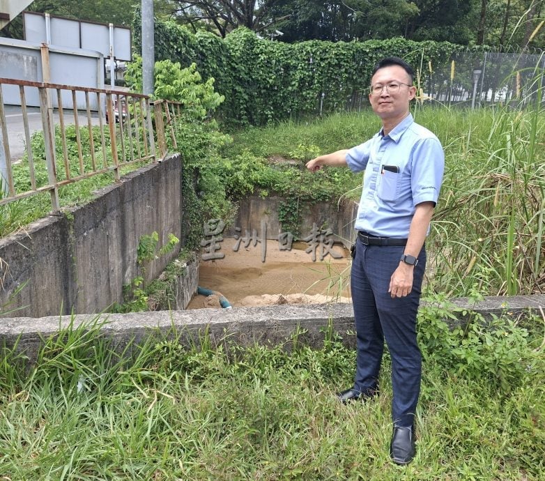 大都会/Twin Palm隧道淹水主因,排水沟高低落差影响排水造成溢出/3图