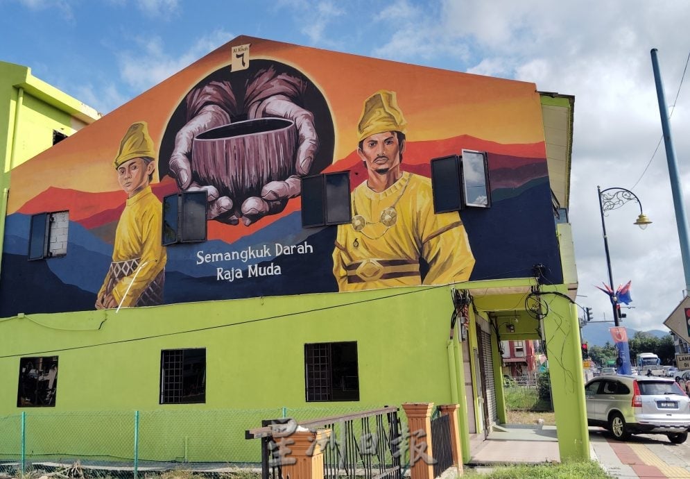 金山公主传奇化作壁画 县议会为东甲添上新亮点